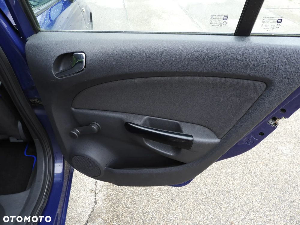 Opel Corsa 1.3 CDTI Enjoy - 23