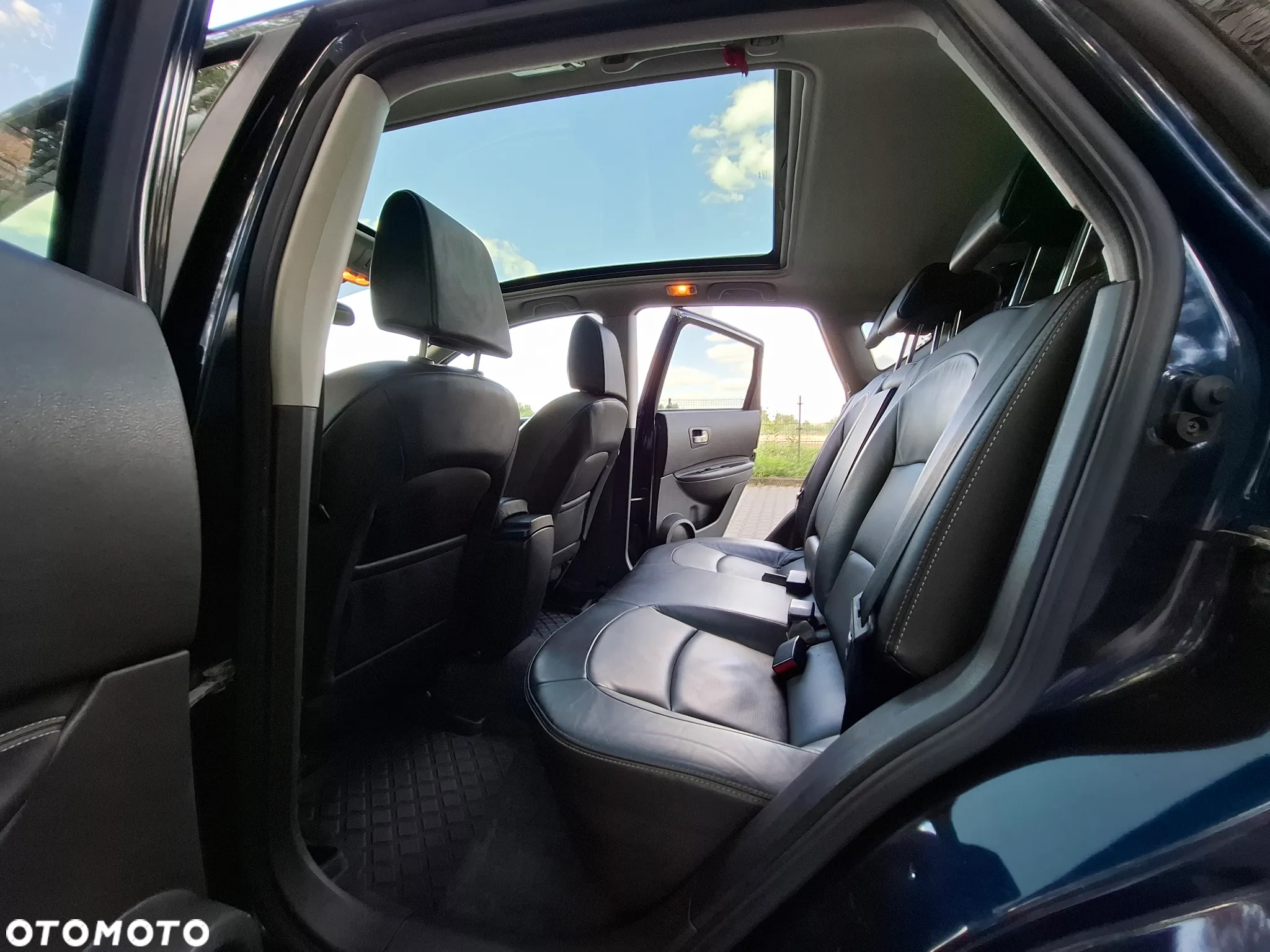 Nissan Qashqai 1.5 dCi Tekna - 24