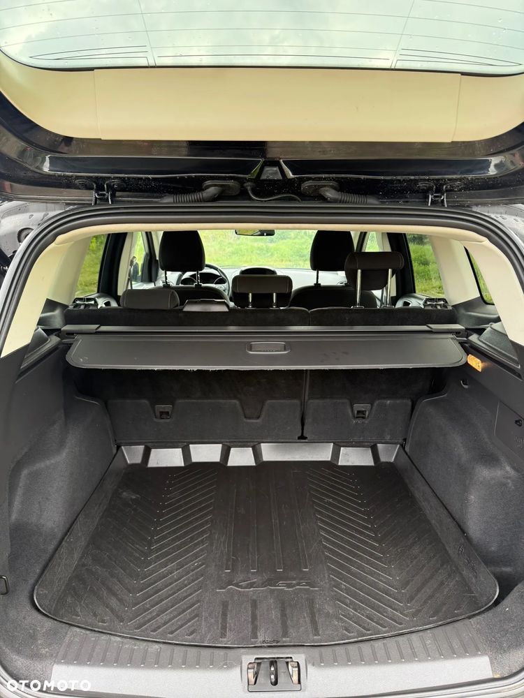 Ford Kuga 1.5 EcoBoost 2x4 Trend - 15