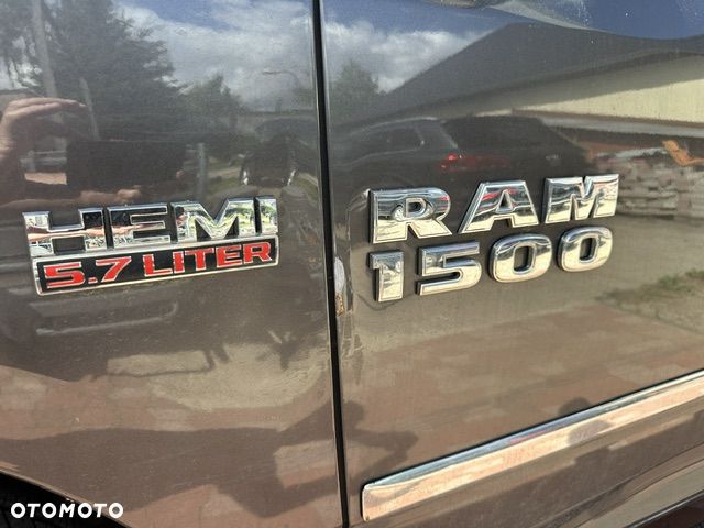 Dodge RAM - 18