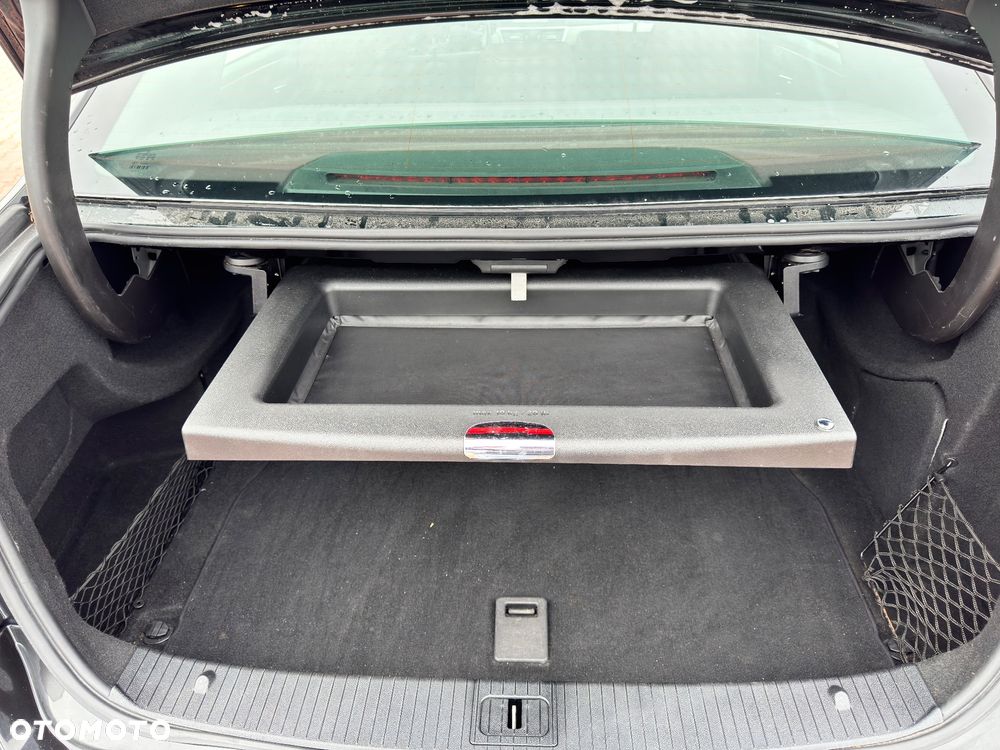 Mercedes-Benz Klasa E 350 CDI BlueEff Avantgarde - 14