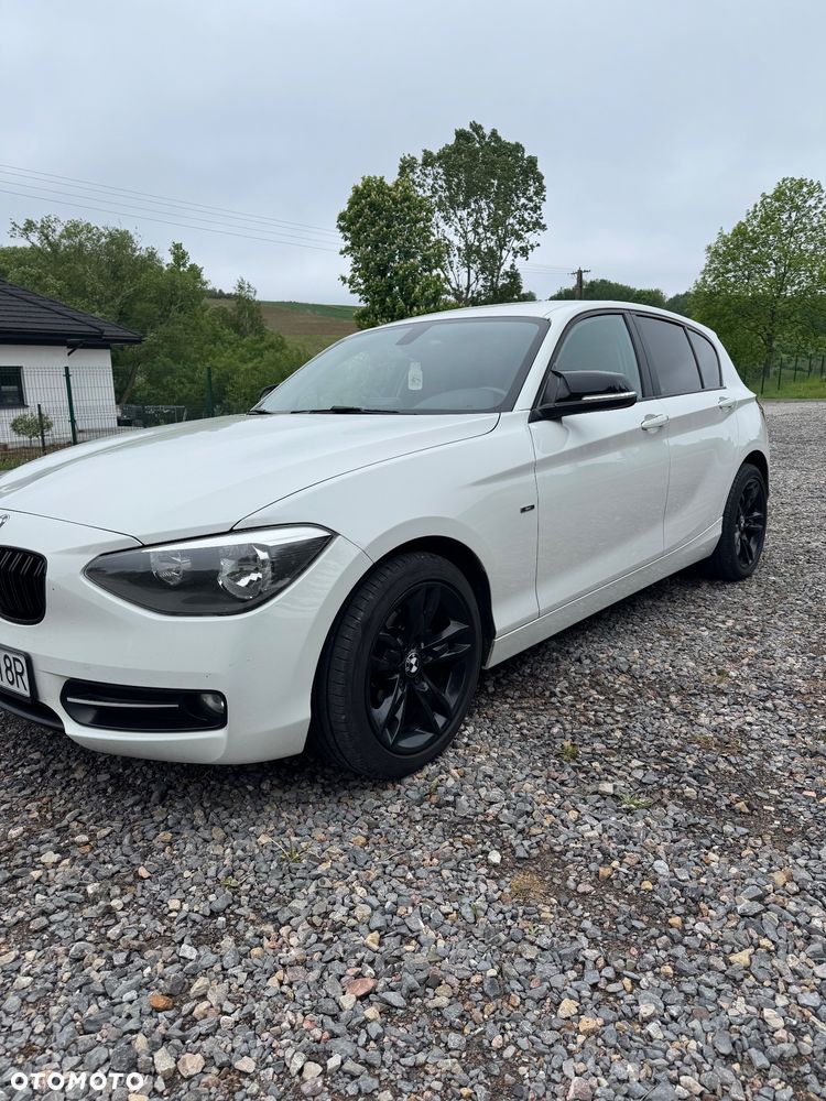 BMW Seria 1 118d Sport Line - 1