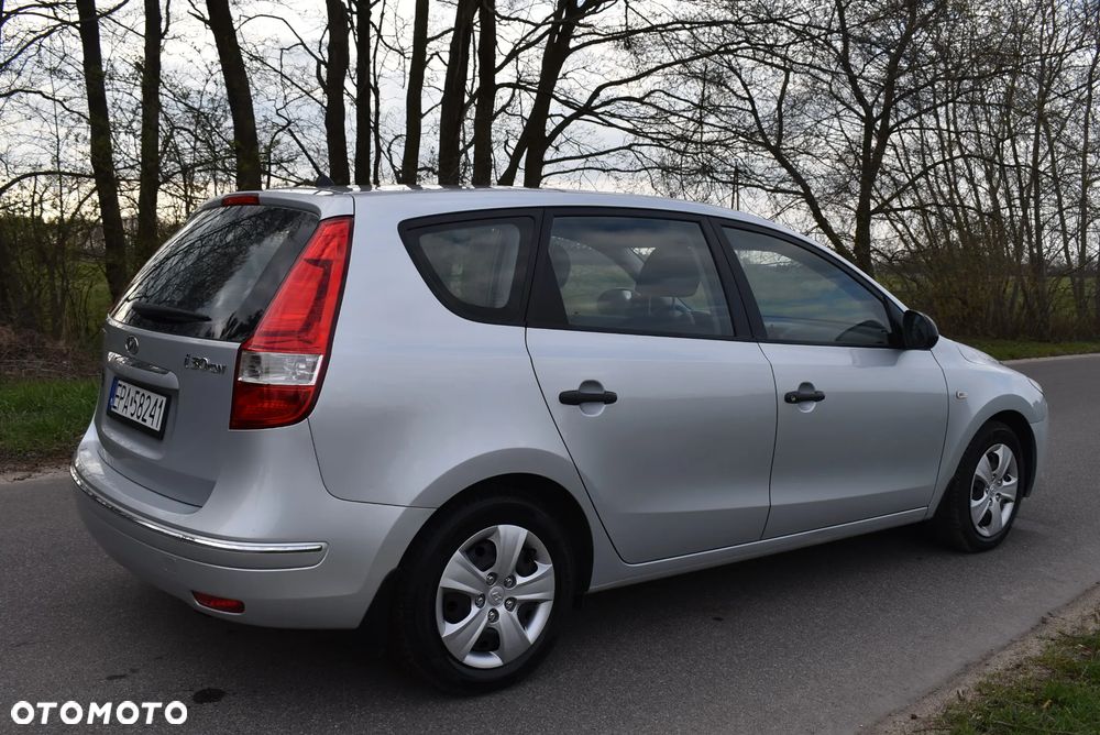 Hyundai i30 i30cw 1.4 FIFA WM Edition - 13