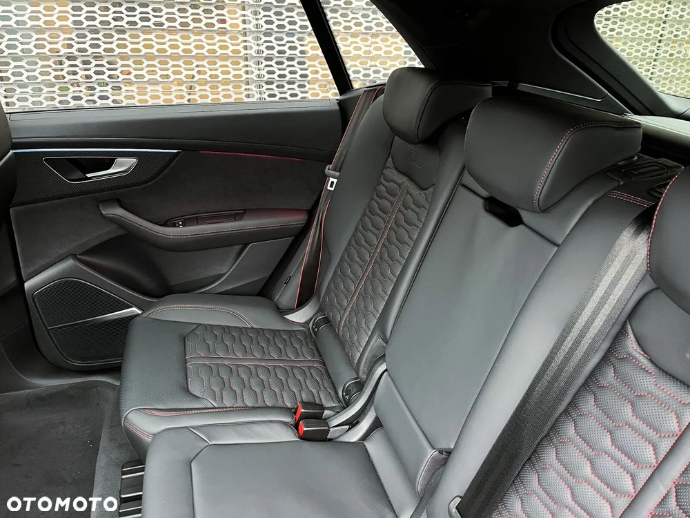 Audi RS Q8 - 5