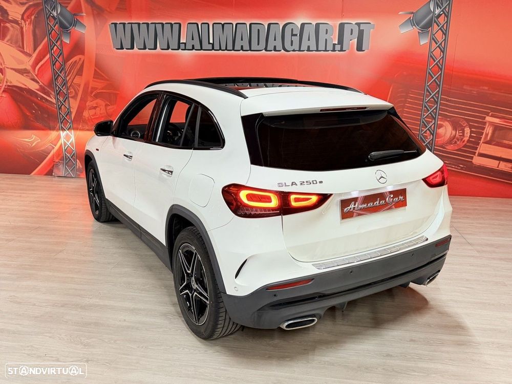 Mercedes-Benz GLA 250 e AMG Line - 3