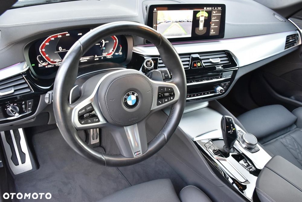 BMW Seria 5 - 12