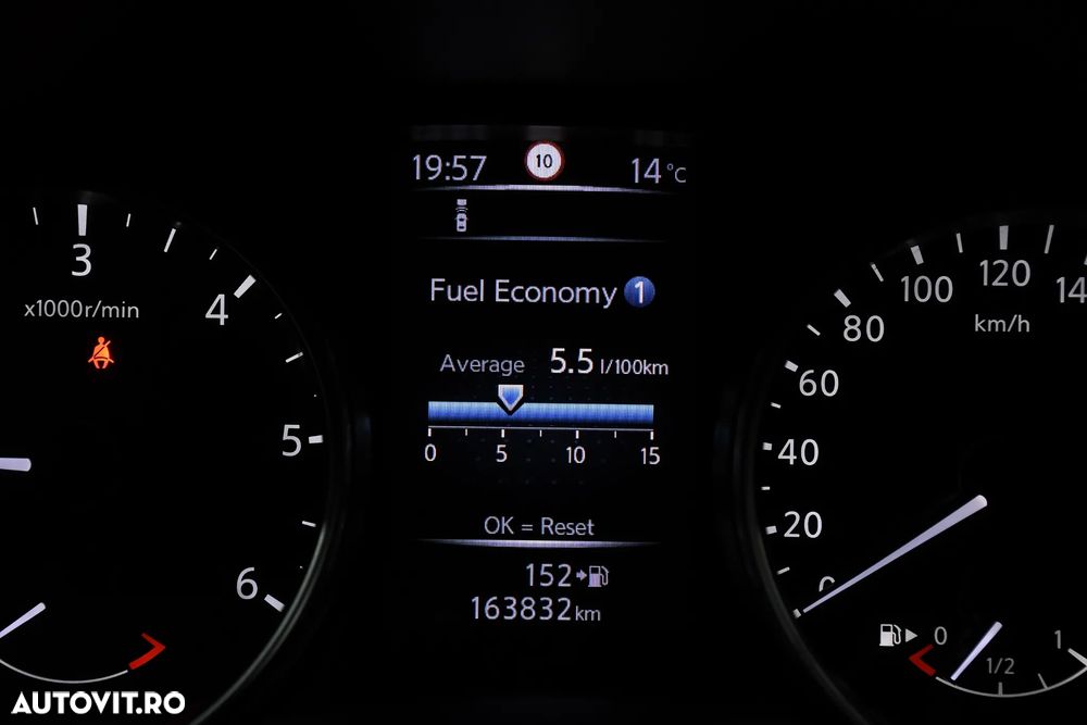 Nissan Qashqai 1.5 DCI N-Connecta - 18