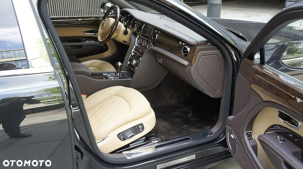 Bentley Mulsanne Extended Wheelbase - 13