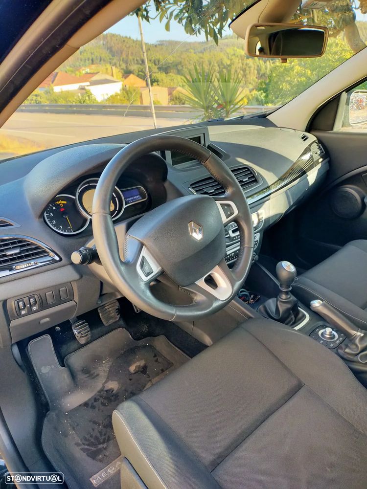 Renault Mégane Sport Tourer 1.5 dCi Dynamique CO2 Champion - 4