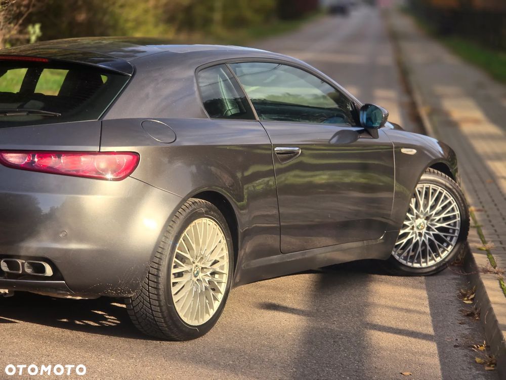 Alfa Romeo Brera 2.2JTS Sky View - 37