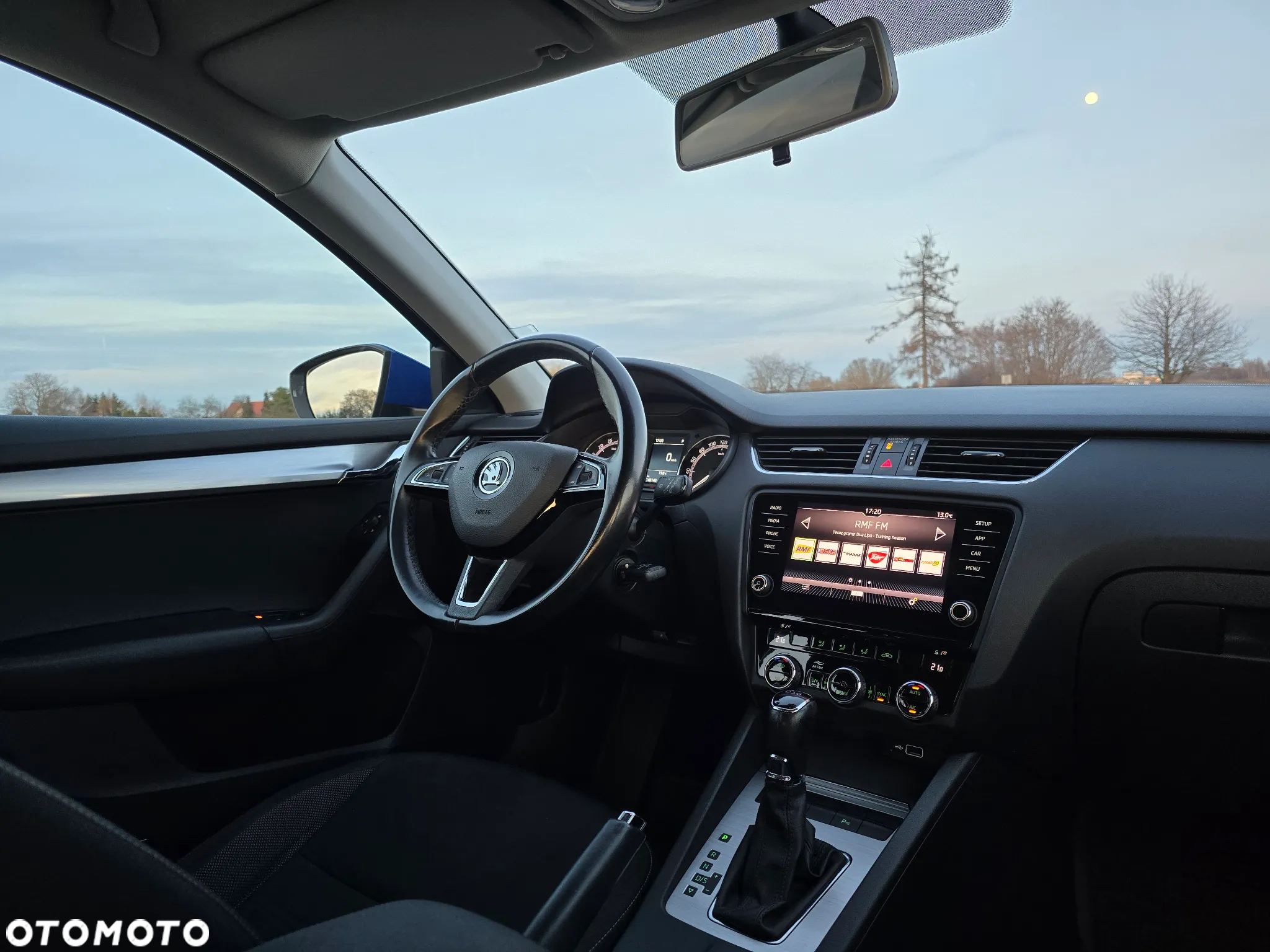 Skoda Octavia 2.0 TDI Ambition DSG - 25