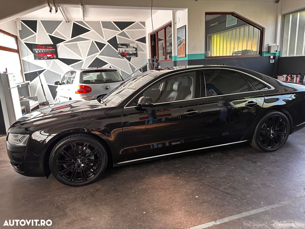 Audi A8 - 10