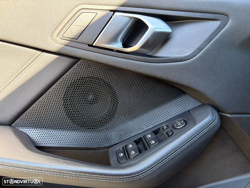 BMW 118 d Line Sport - 19