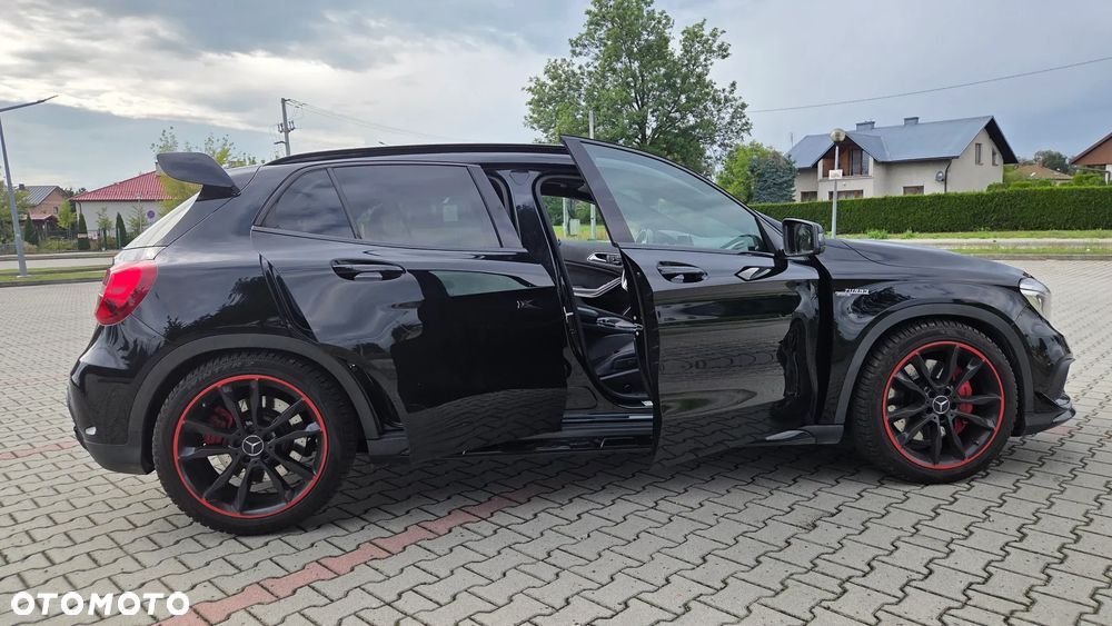 Mercedes-Benz GLA 45 AMG 4-Matic - 21