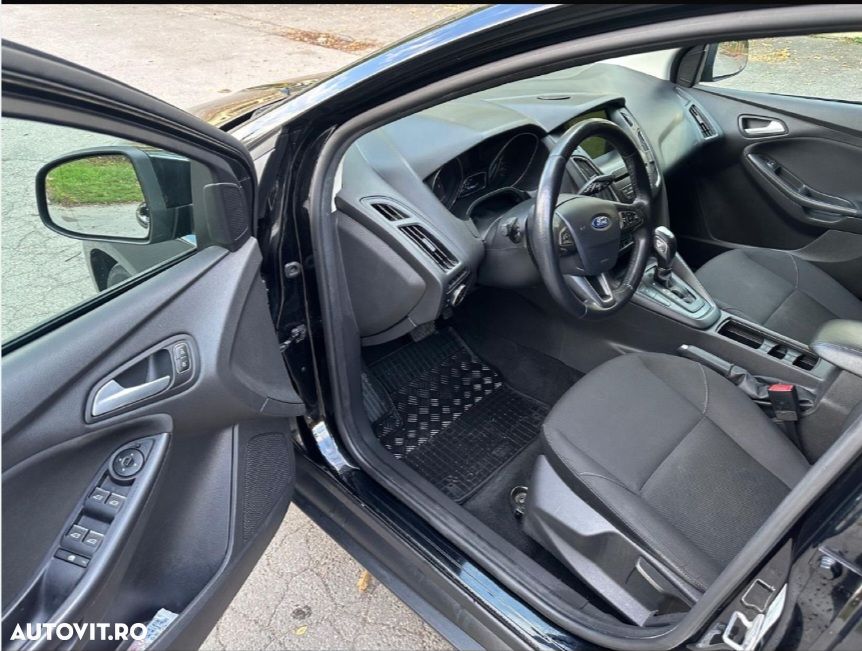 Ford Focus - 6