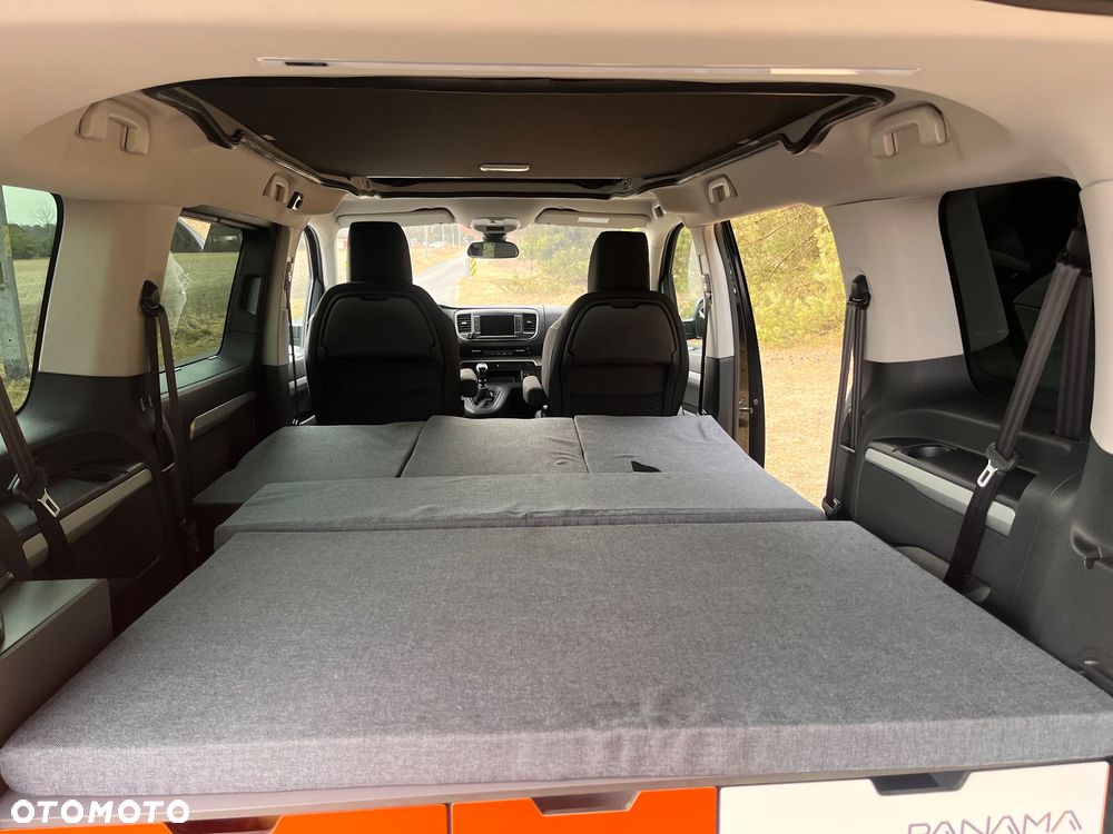 Peugeot Traveller Panama U10 2024r - 18