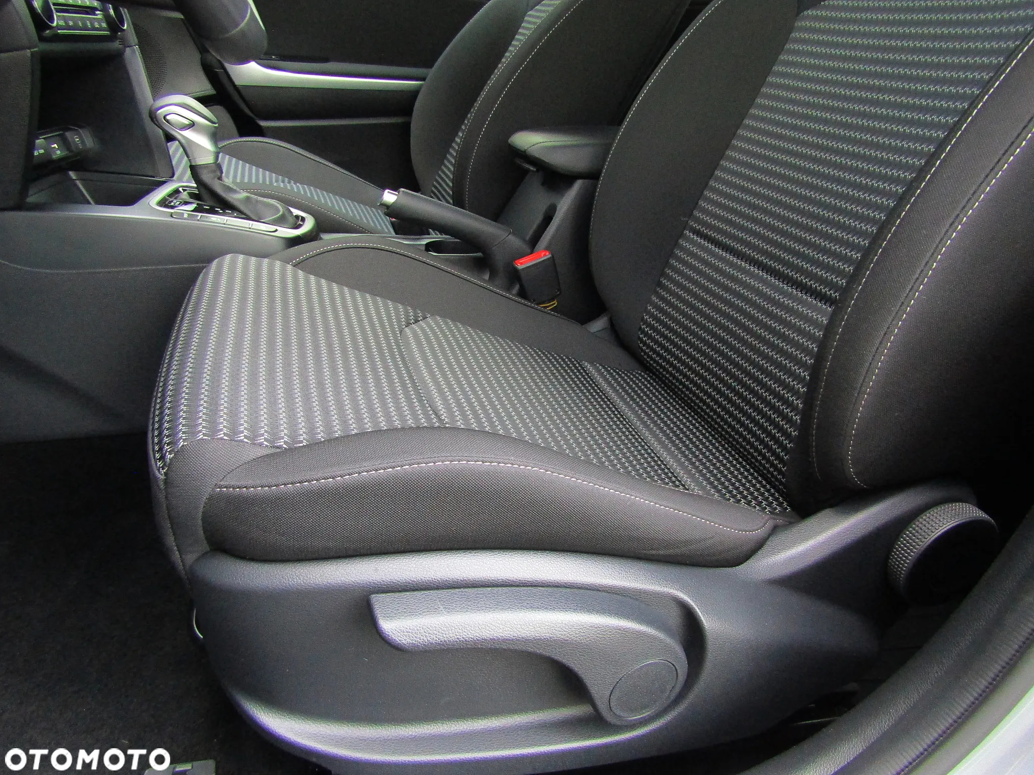 Kia XCeed 1.5 T-GDI M DCT - 23