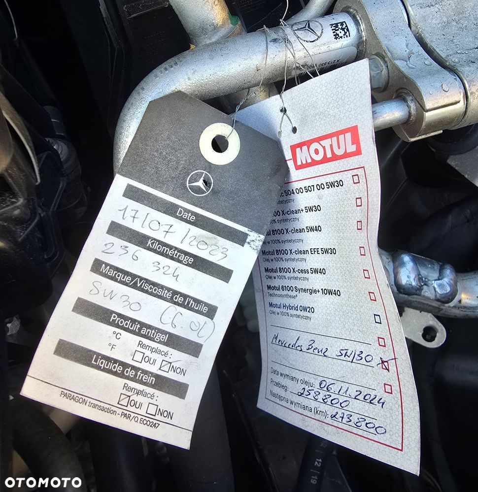 Mercedes-Benz Klasa E 220 d T 9G-TRONIC AMG Line - 39