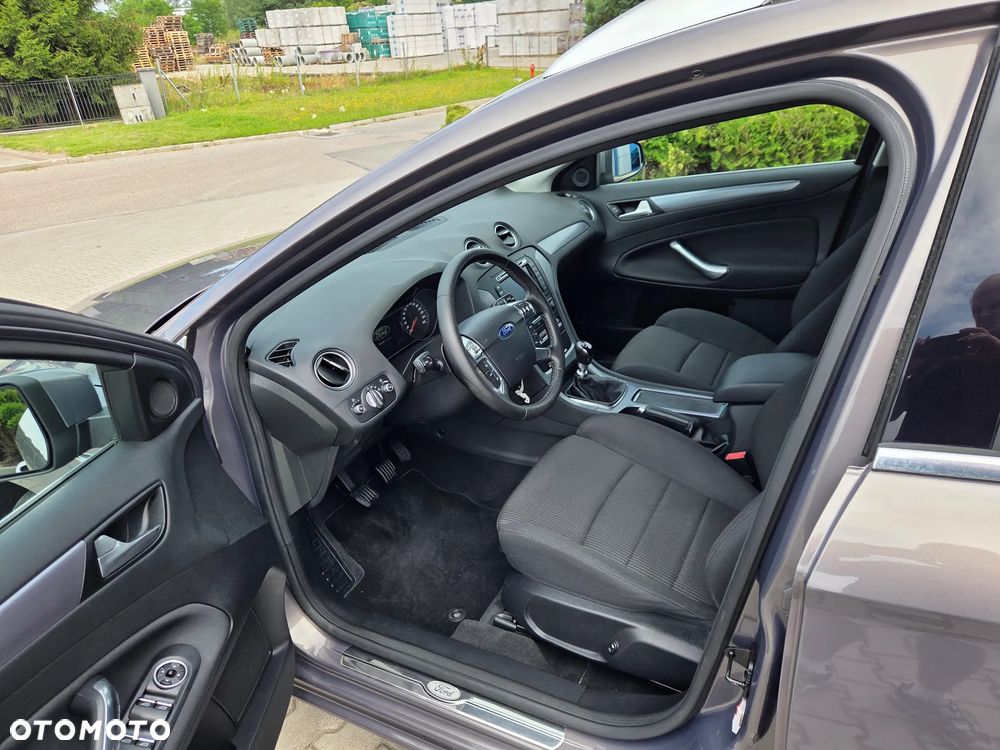 Ford Mondeo 2.0 TDCi Titanium S - 14