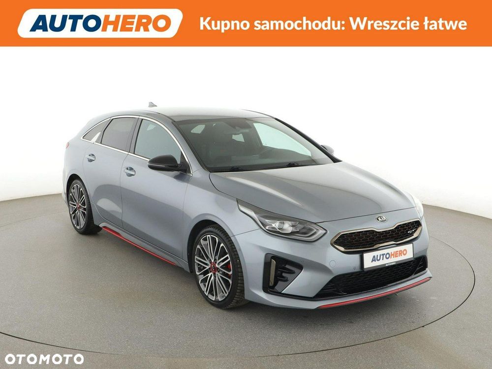 Kia ProCeed - 11