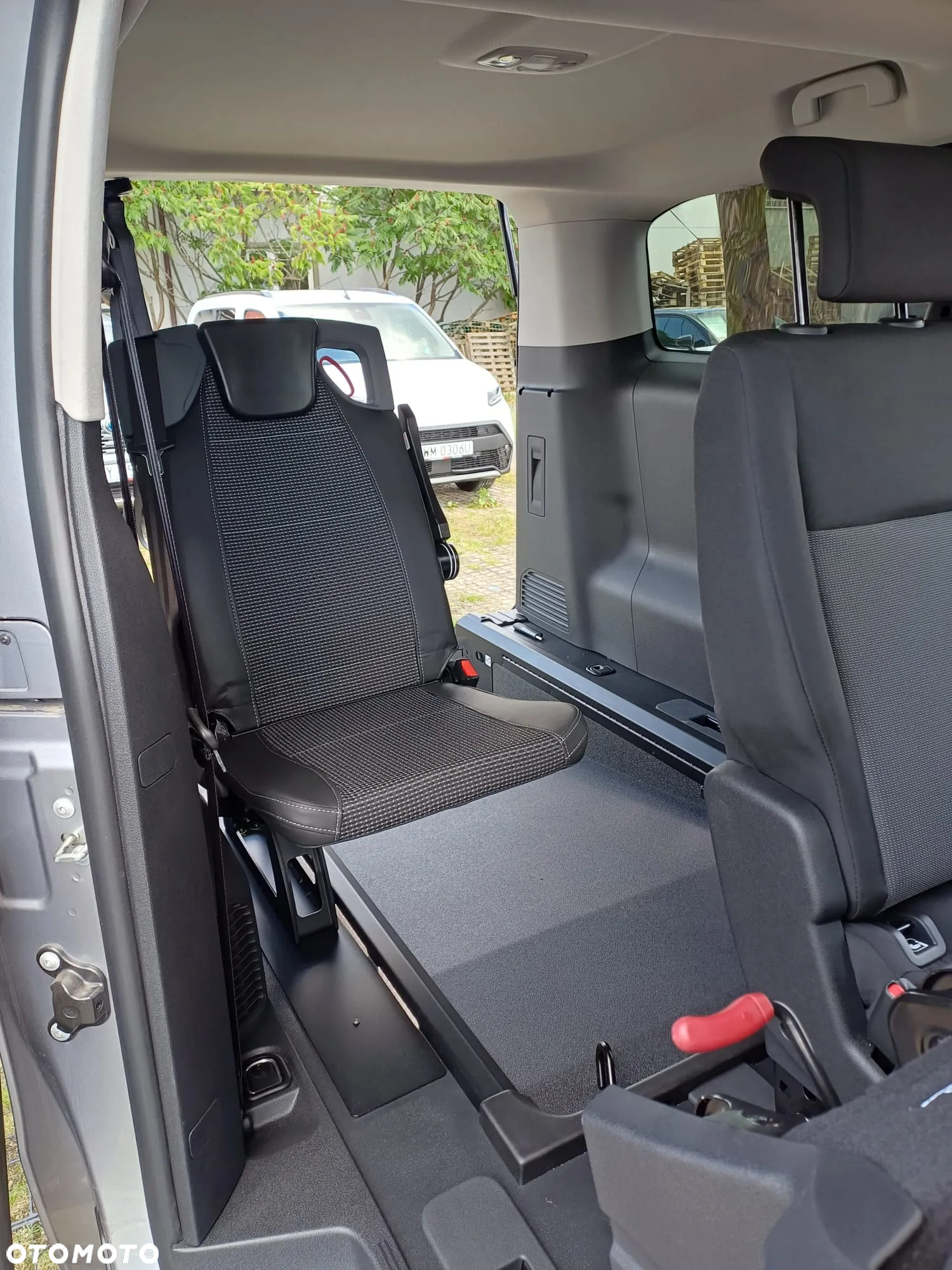 Toyota Proace Verso 2.0 D4-D Long Business - 11