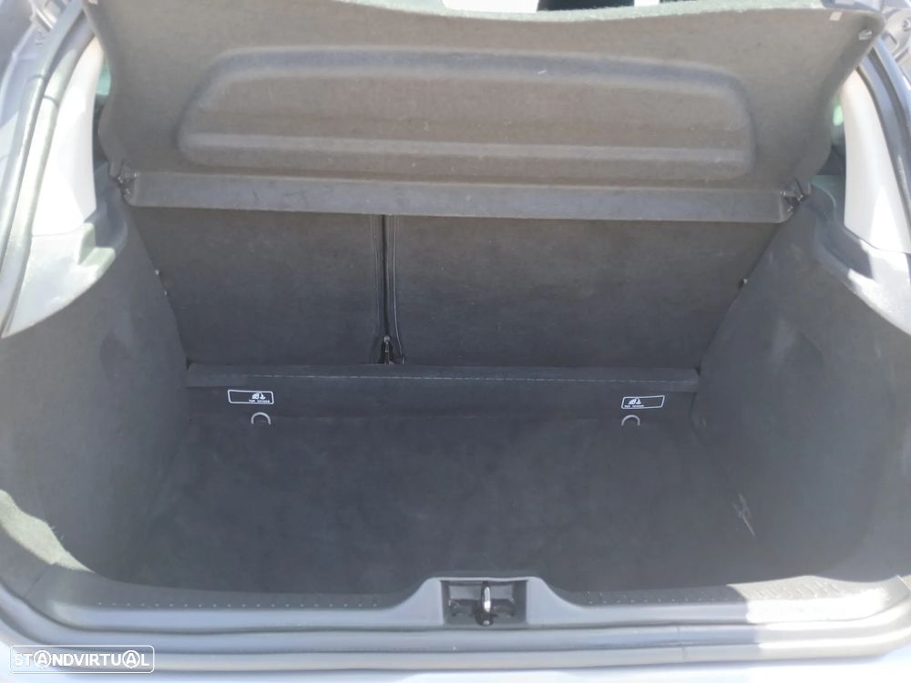 Renault Clio 1.5 dCi Dynamique S - 26