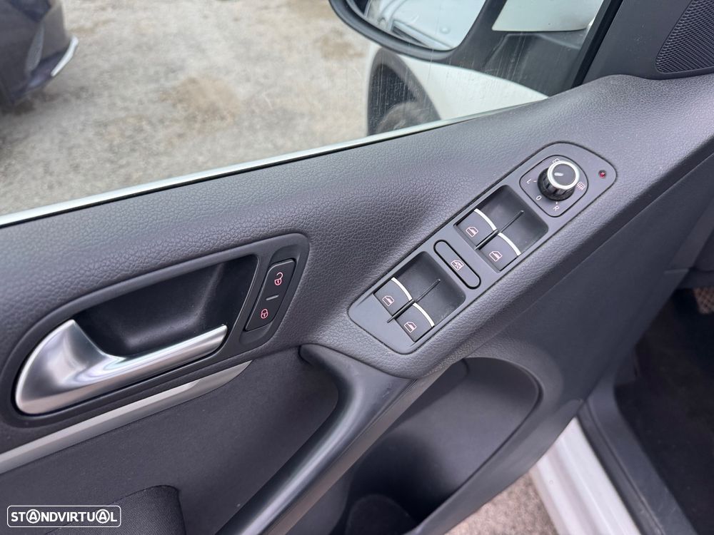 VW Tiguan 2.0 TDi Sport BlueMotion - 7