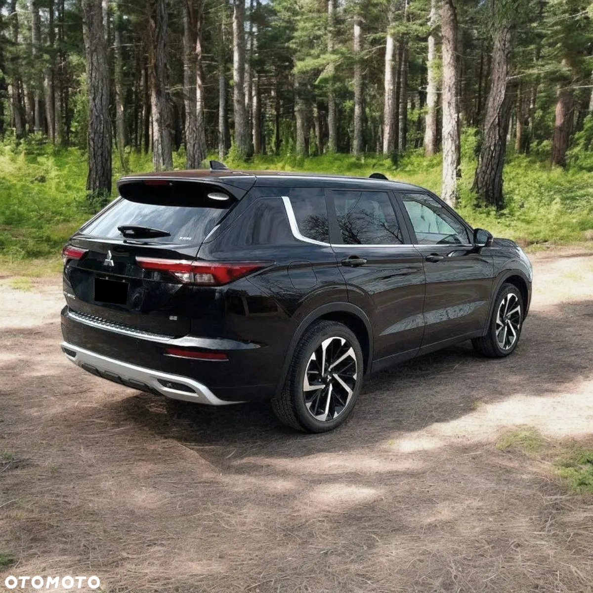 Mitsubishi Outlander - 7