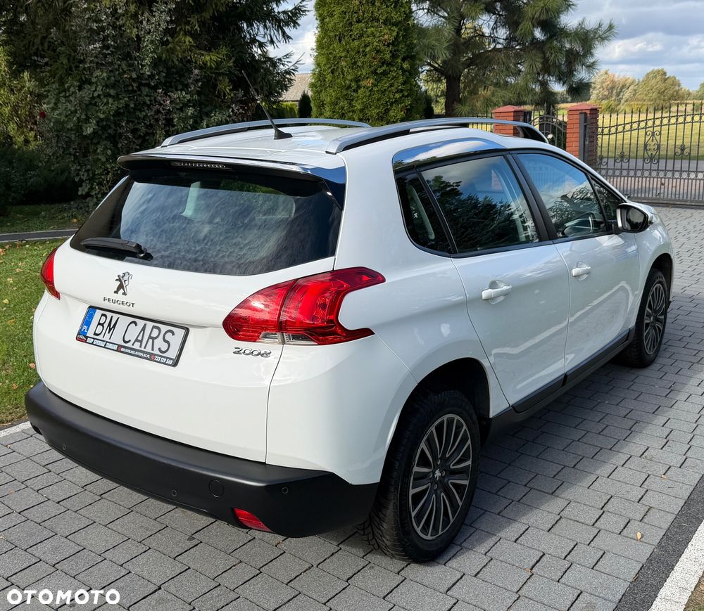 Peugeot 2008 - 16