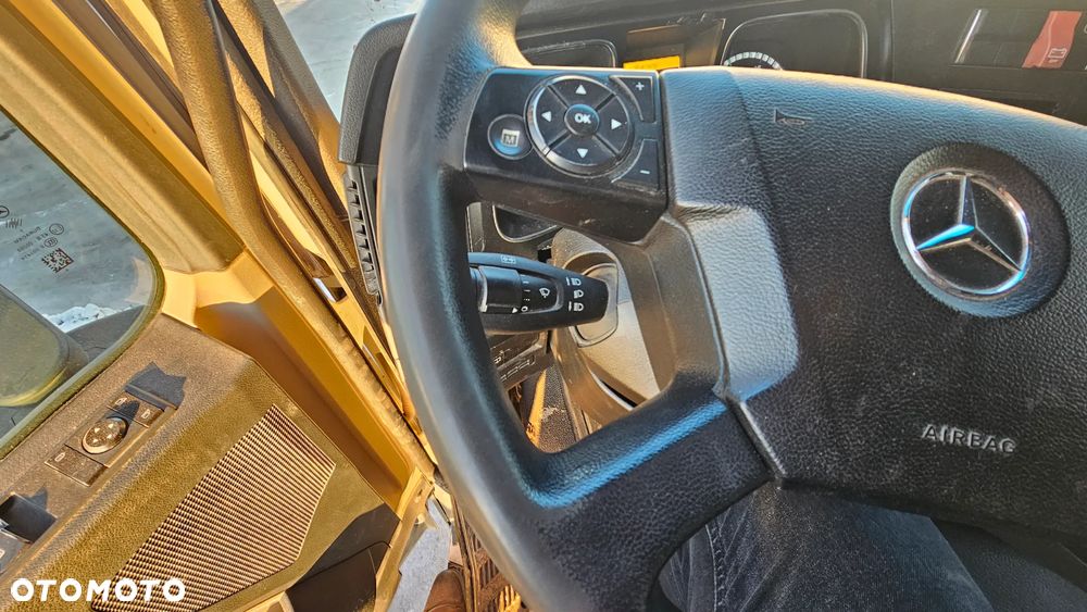 Mercedes-Benz ACTROS 1843 4X4 - 13