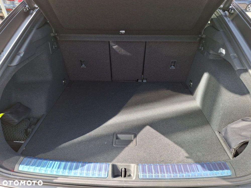 Audi Q3 Sportback - 10