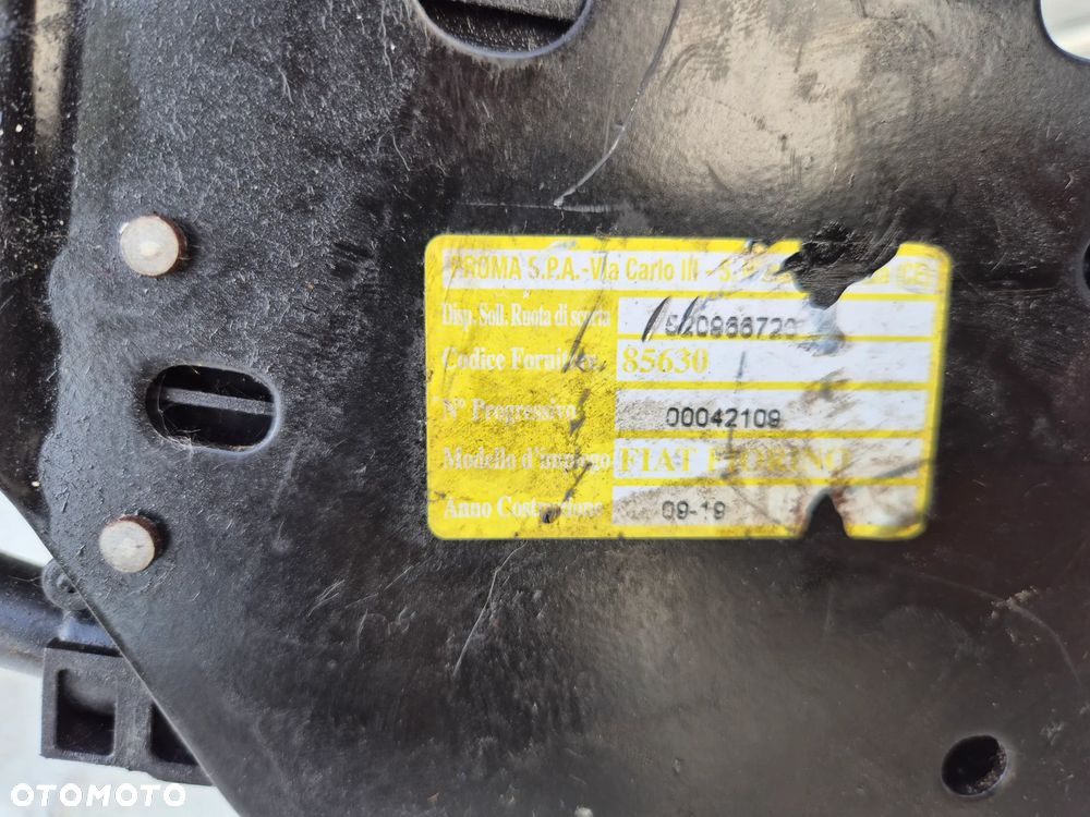 Podnośnik winda uchwyt koła zapasowego Fiat Fiorino 520966720 - 3