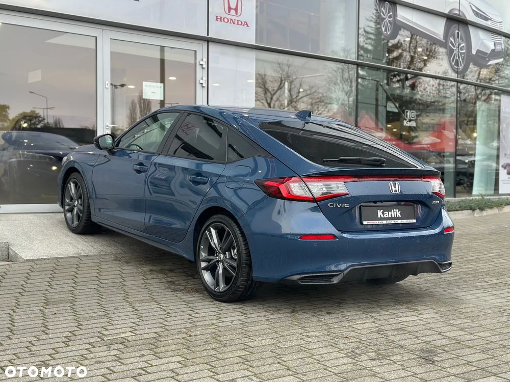 Honda Civic 2.0 i-MMD Sport CVT - 8