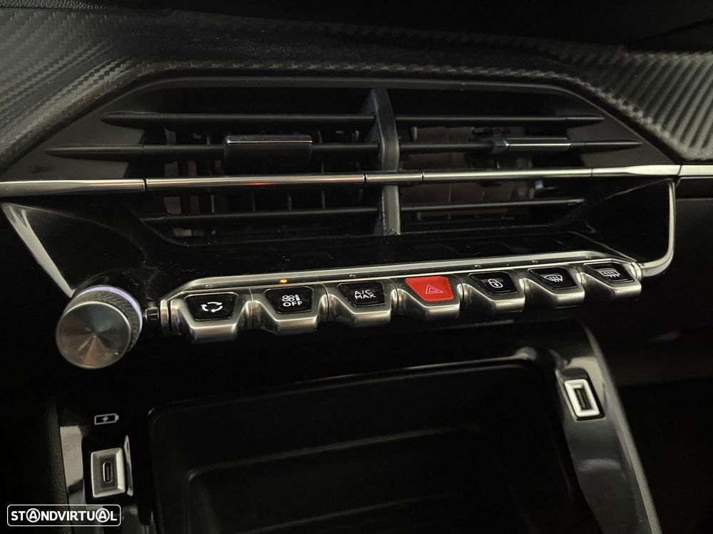 Peugeot 2008 1.2 PureTech Active - 20