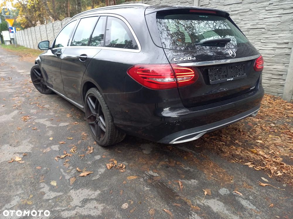 Mercedes-Benz Klasa C 220 d 9G-TRONIC - 4