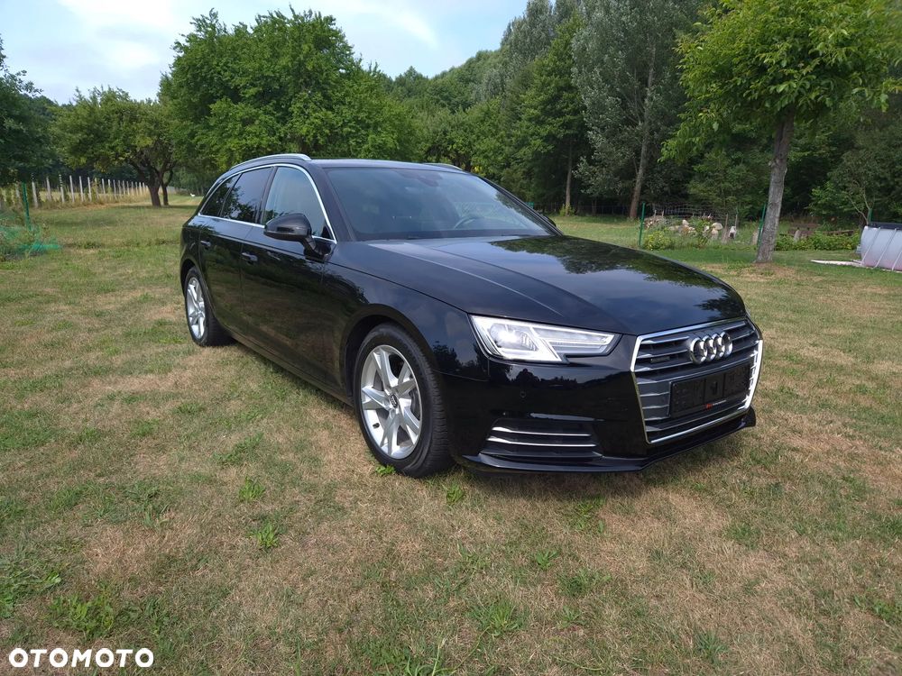 Audi A4 Avant 2.0 TDI ultra sport - 1