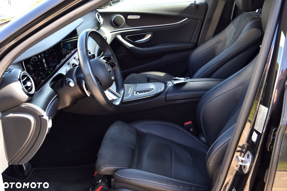 Mercedes-Benz Klasa E 220 d 4-Matic AMG - 12