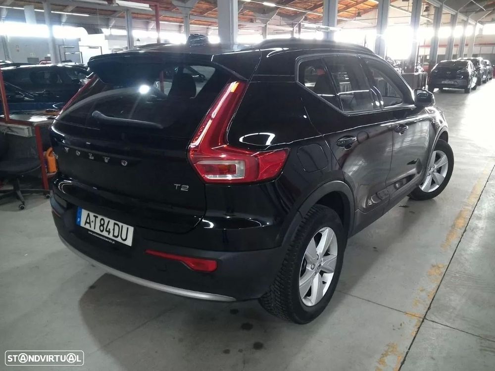 Volvo XC 40 1.5 T3 Tech Edition - 2