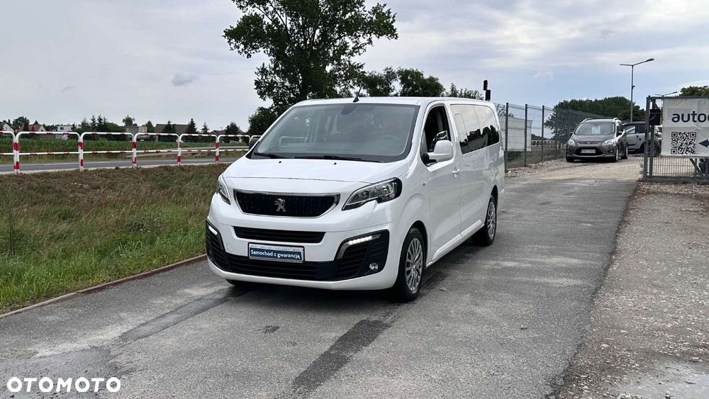 Peugeot Traveller - 4