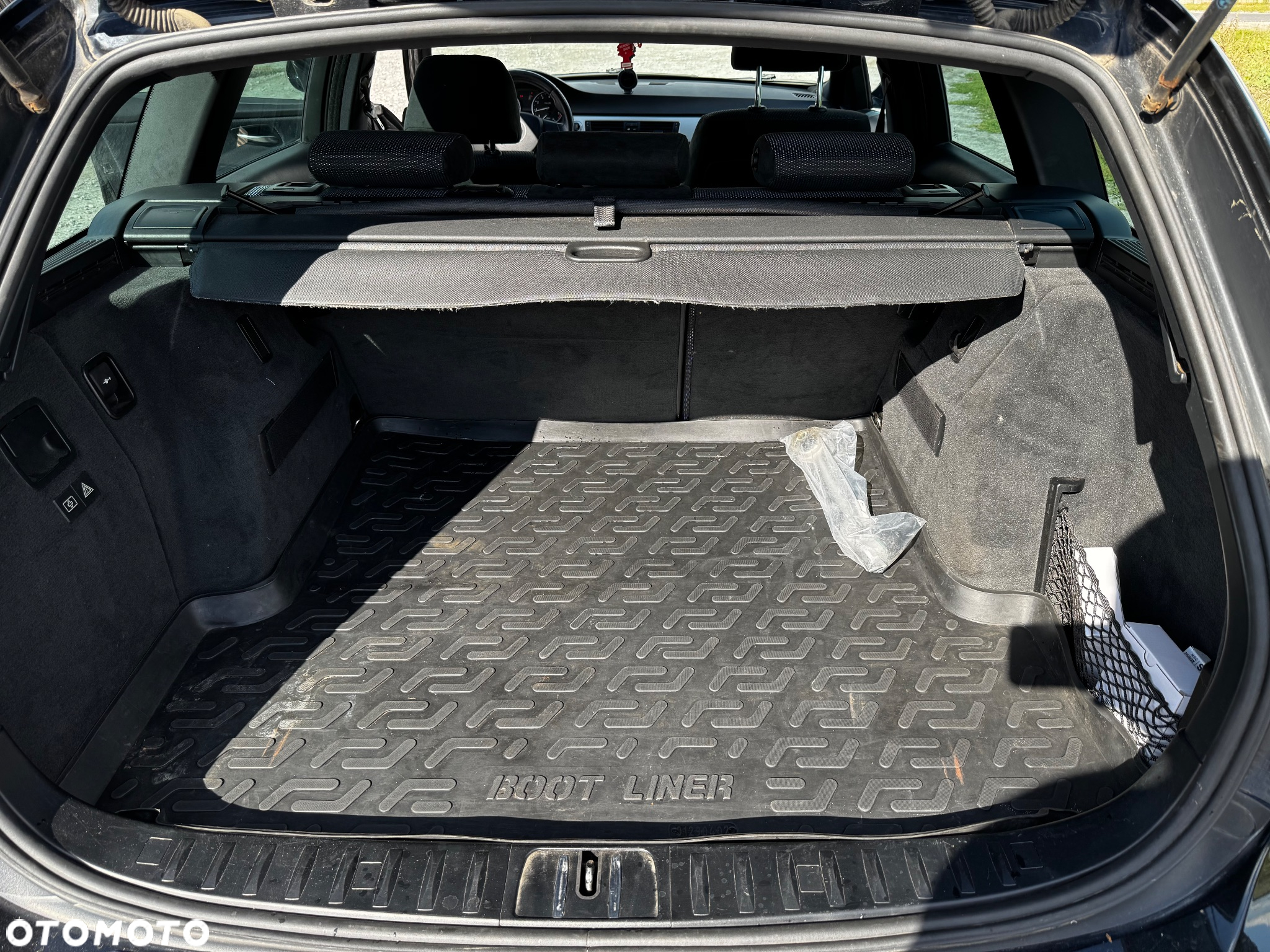 BMW Seria 3 320i Touring Edition Sport - 10