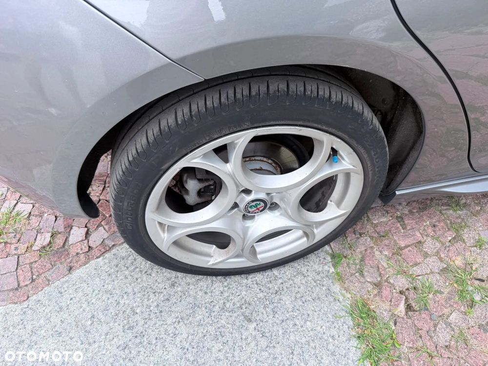 Alfa Romeo Giulietta 1.4 TB 16V Multiair TCT Super - 7
