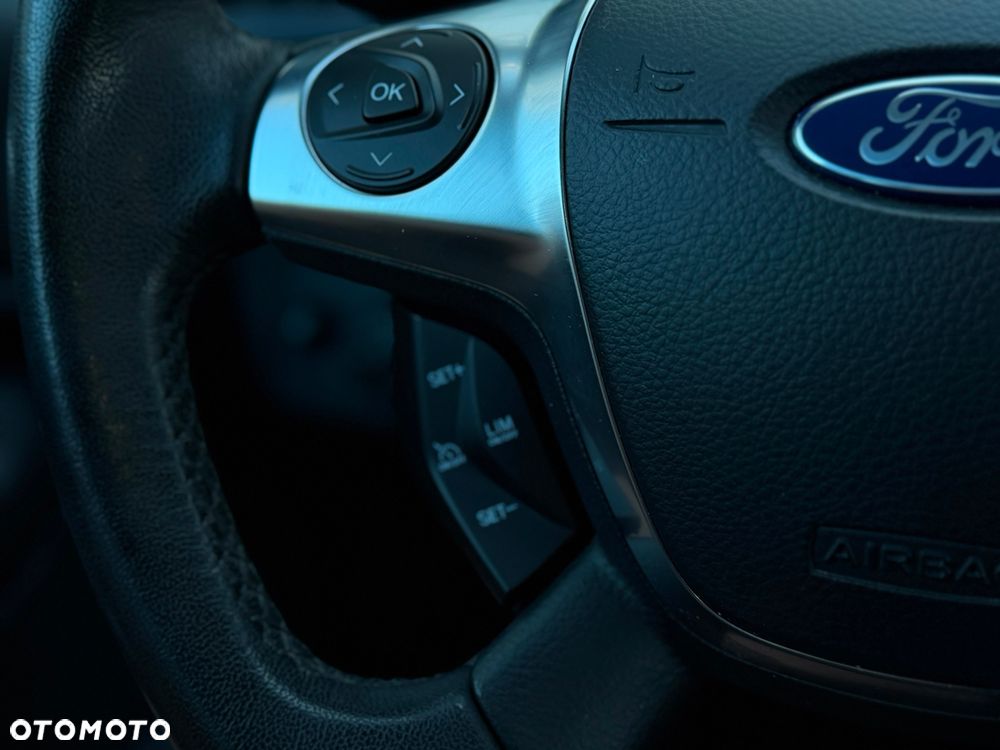 Ford Kuga 2.0 TDCi 4x4 Titanium - 15
