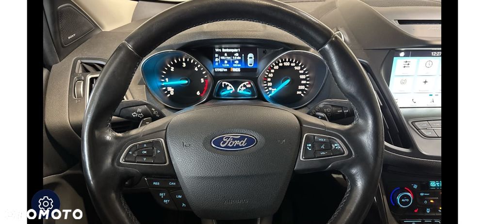 Ford Kuga 2.0 TDCi 4WD Titanium - 5
