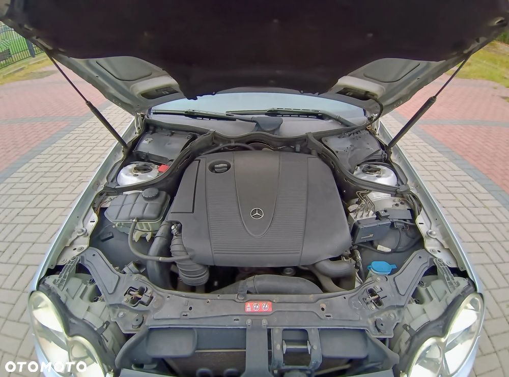 Mercedes-Benz CLK - 13