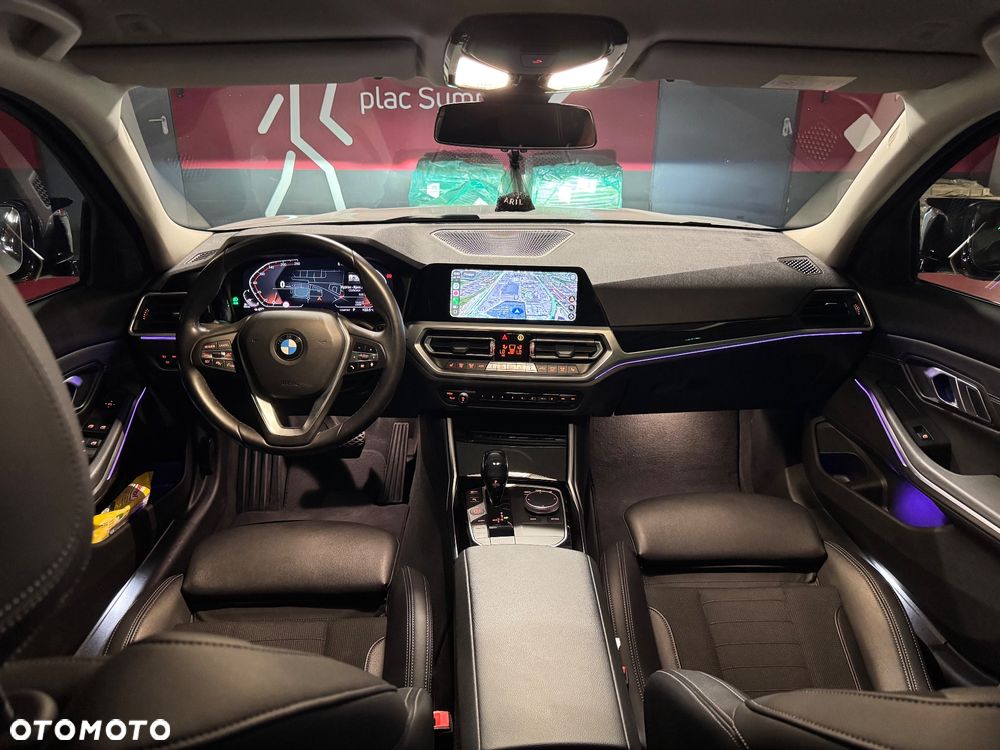 BMW Seria 3 320d - 9