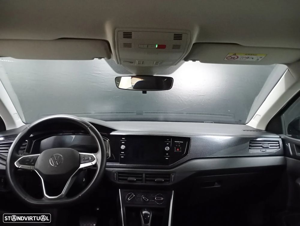 VW Polo 1.0 TSI Urban DSG - 9