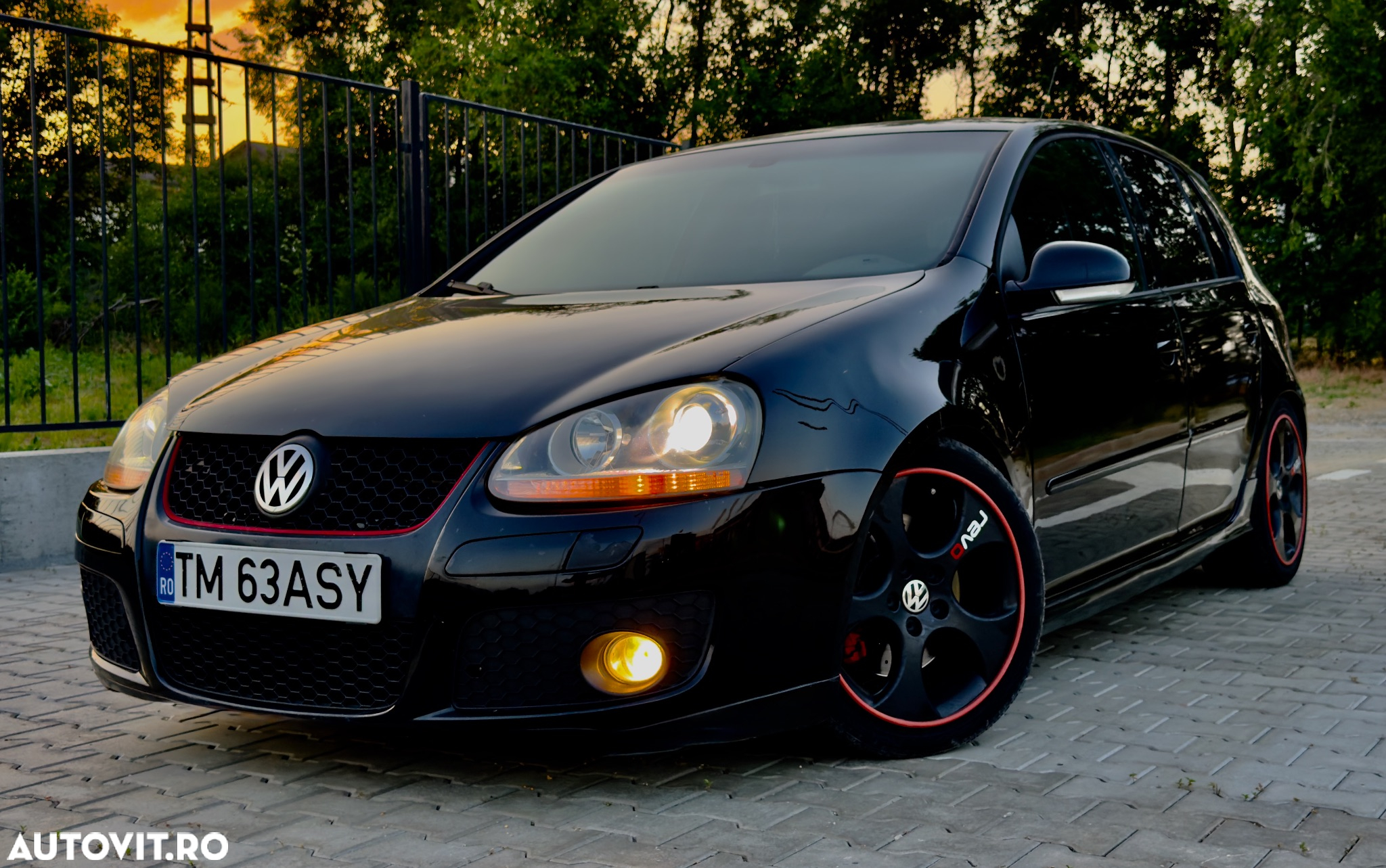 Volkswagen Golf 2.0 FSI GTI DSG - 6