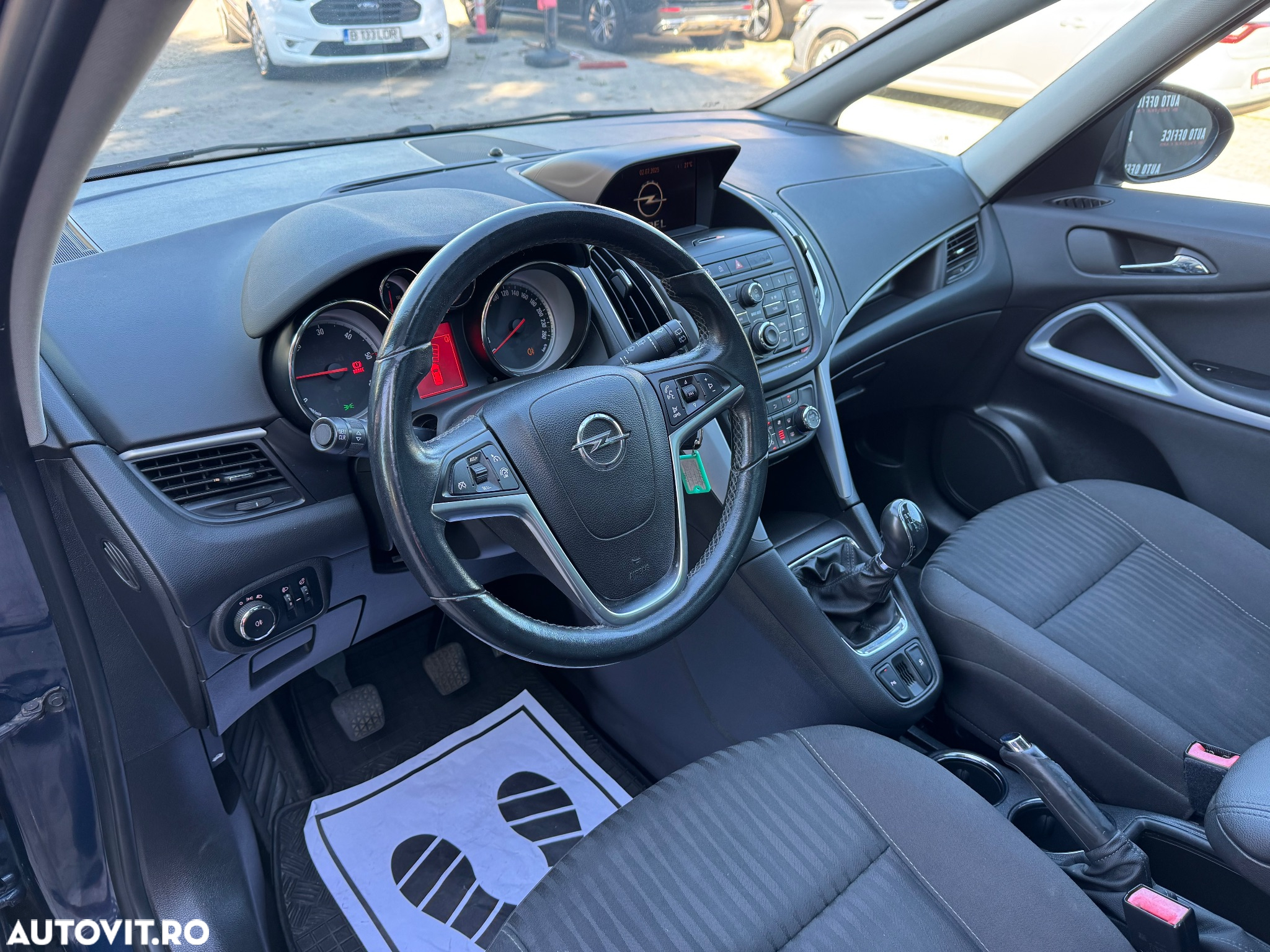 Opel Zafira Tourer 2.0 CDTI Active - 9