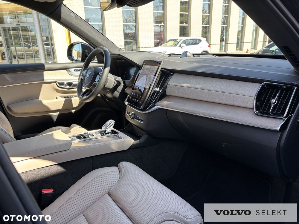 Volvo XC 90 - 13