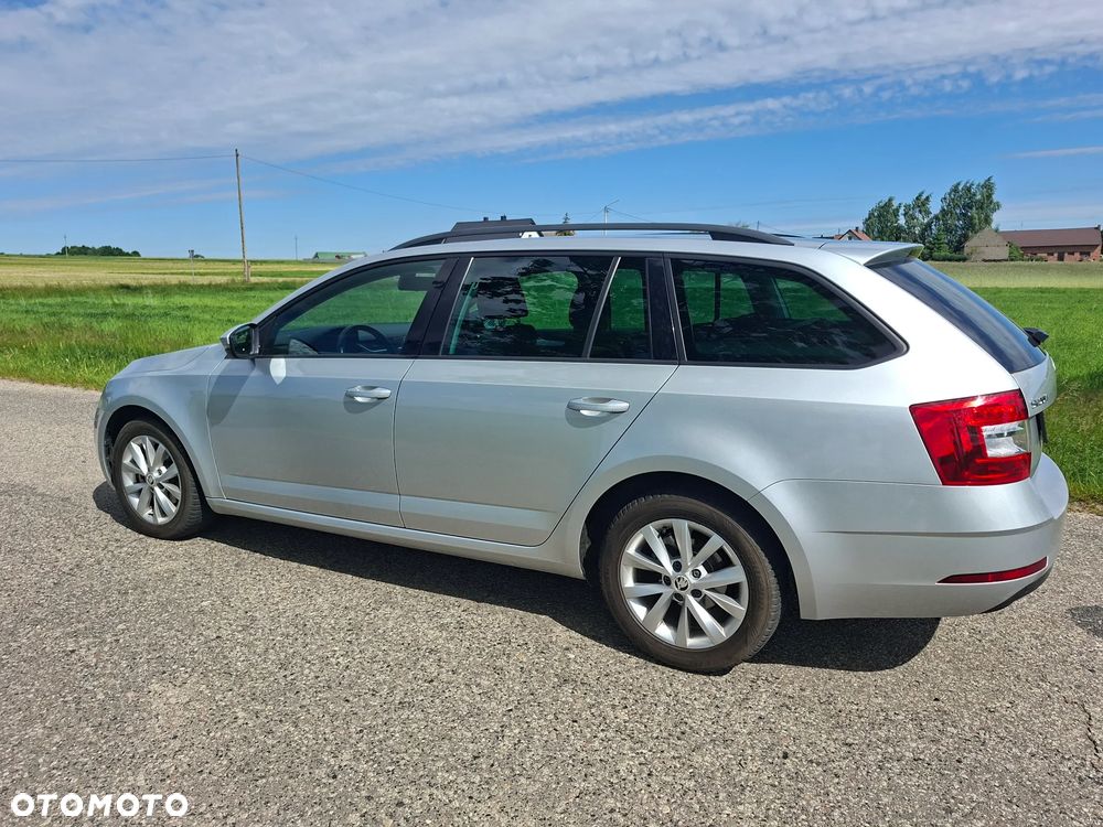 Skoda Octavia 1.6 TDI Ambition DSG - 3